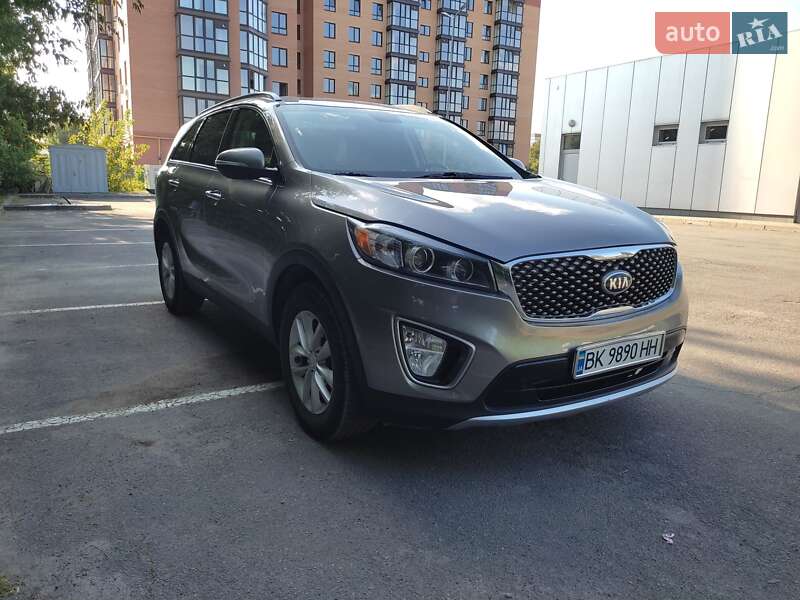 Позашляховик / Кросовер Kia Sorento 2016 в Кам'янець-Подільському