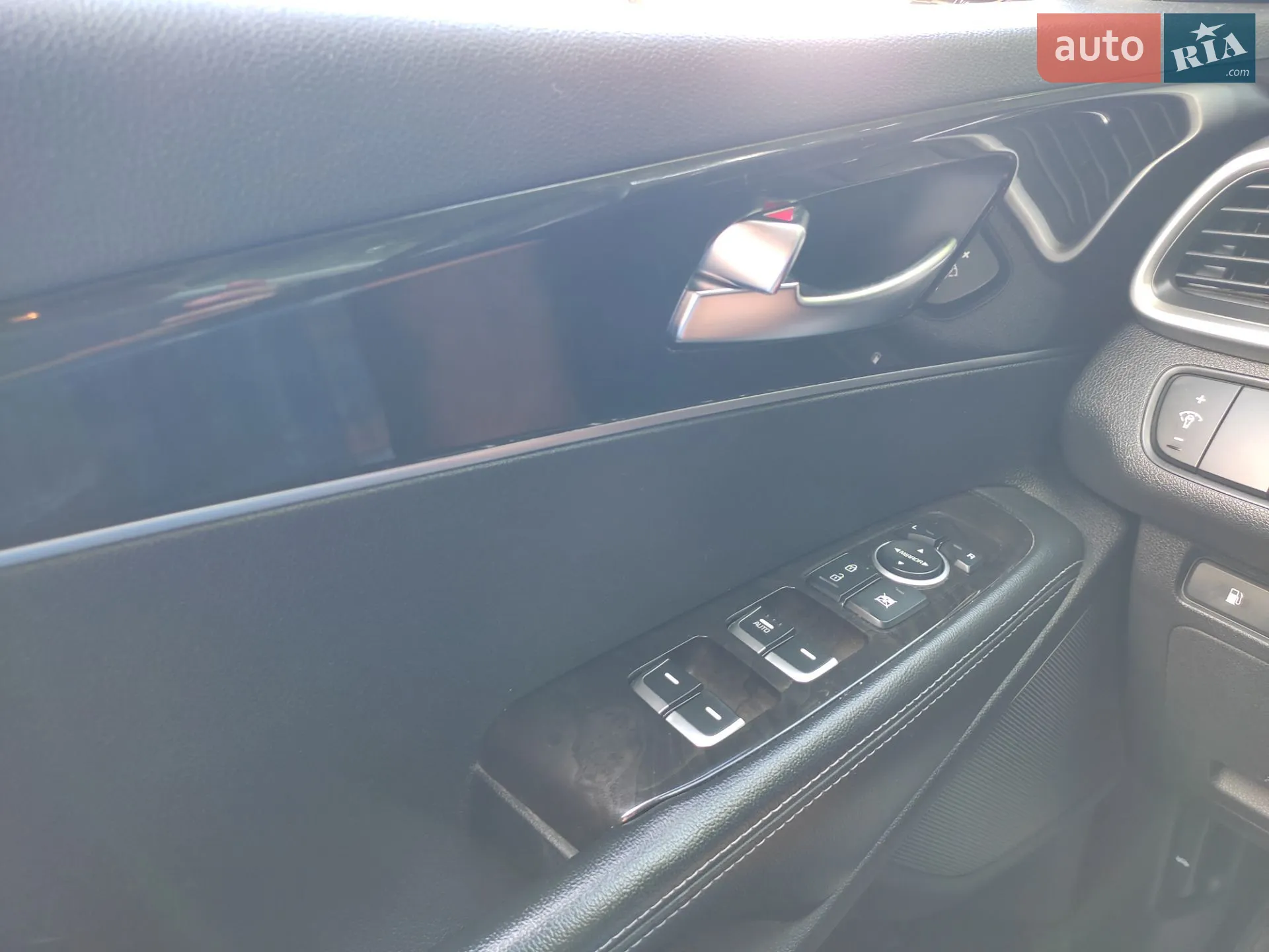 2016 Kia Sorento - мініатюра 31