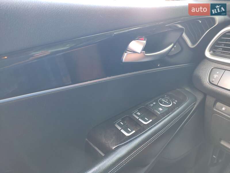 Позашляховик / Кросовер Kia Sorento 2016 в Кам'янець-Подільському