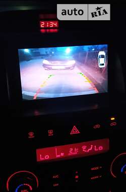 Внедорожник / Кроссовер Kia Sorento 2010 в 