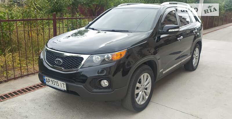 Внедорожник / Кроссовер Kia Sorento 2010 в 