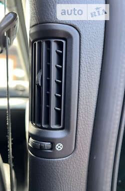 Внедорожник / Кроссовер Kia Sorento 2010 в 