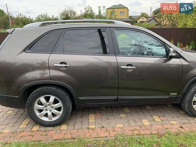 Позашляховик / Кросовер Kia Sorento 2011 в Городку