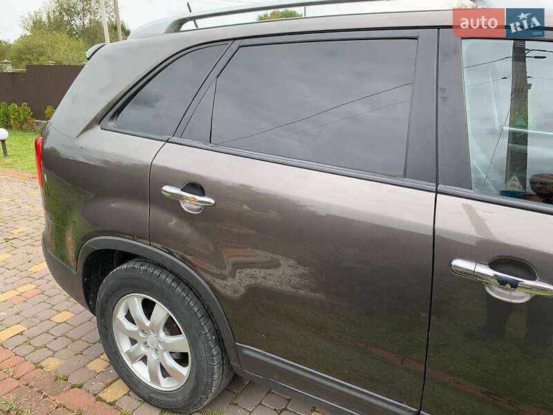 Позашляховик / Кросовер Kia Sorento 2011 в Городку