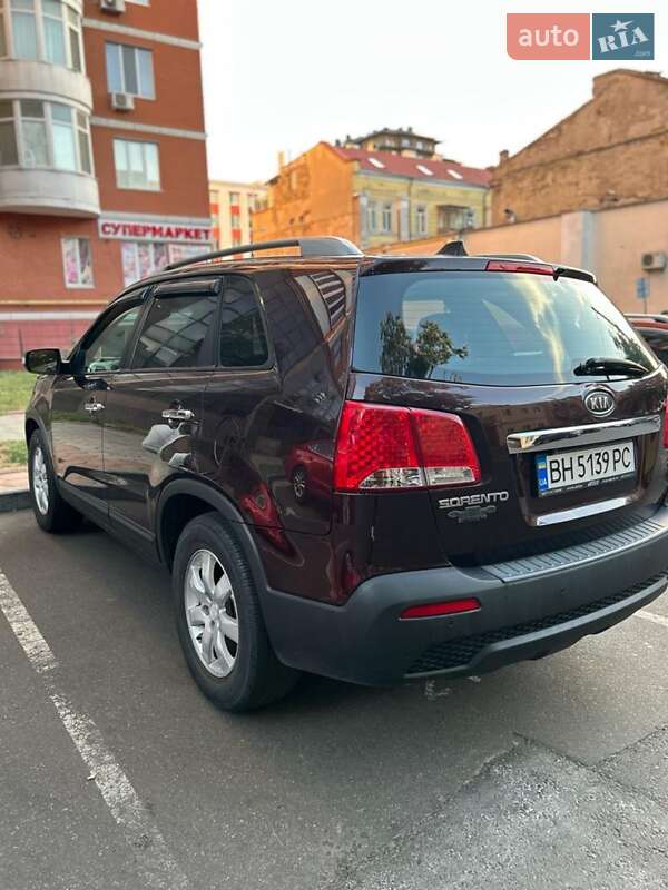 Внедорожник / Кроссовер Kia Sorento 2011 в Одессе