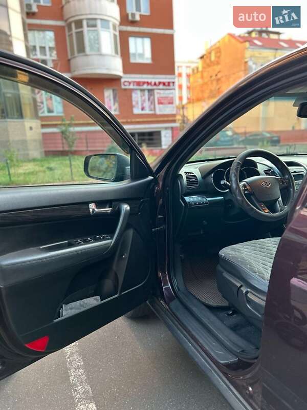Внедорожник / Кроссовер Kia Sorento 2011 в Одессе