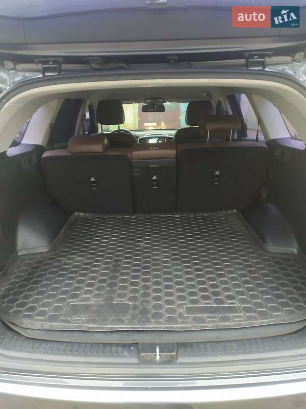 Внедорожник / Кроссовер Kia Sorento 2017 в Сумах фото 10 Внедорожник / Кроссовер Kia Sorento 2017 в Сумах