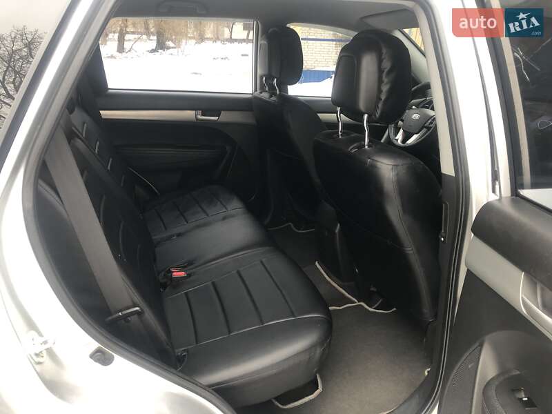 Позашляховик / Кросовер Kia Sorento 2011 в Сумах