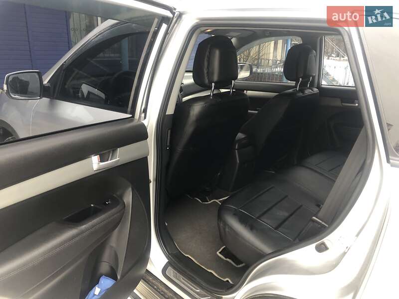 Позашляховик / Кросовер Kia Sorento 2011 в Сумах