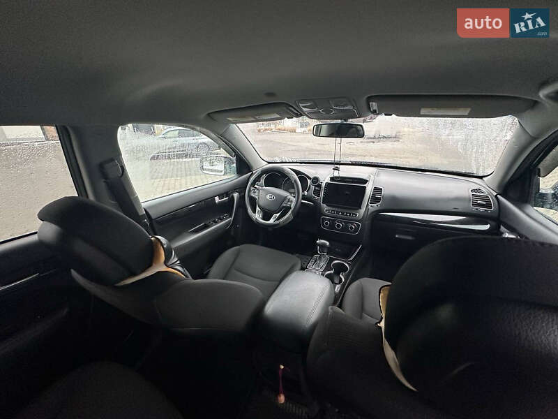Позашляховик / Кросовер Kia Sorento 2014 в Львові