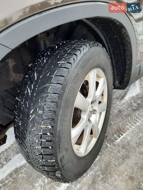 Позашляховик / Кросовер Kia Sorento 2009 в Рівному