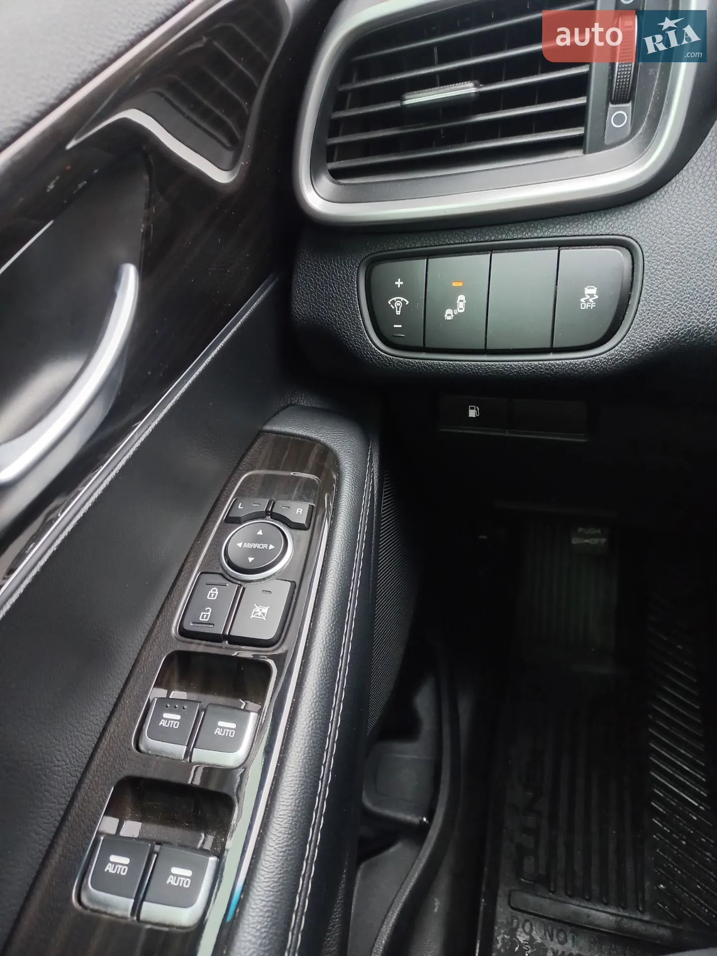 2019 Kia Sorento - мініатюра 32