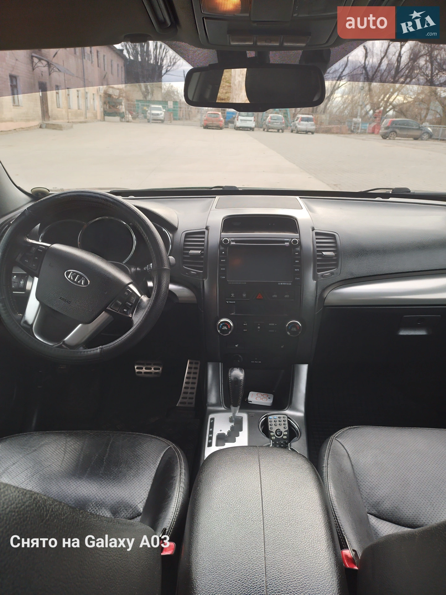Kia Sorento 2011 VIN KNAKU814DB5155306 фото оголошення 3 з 15