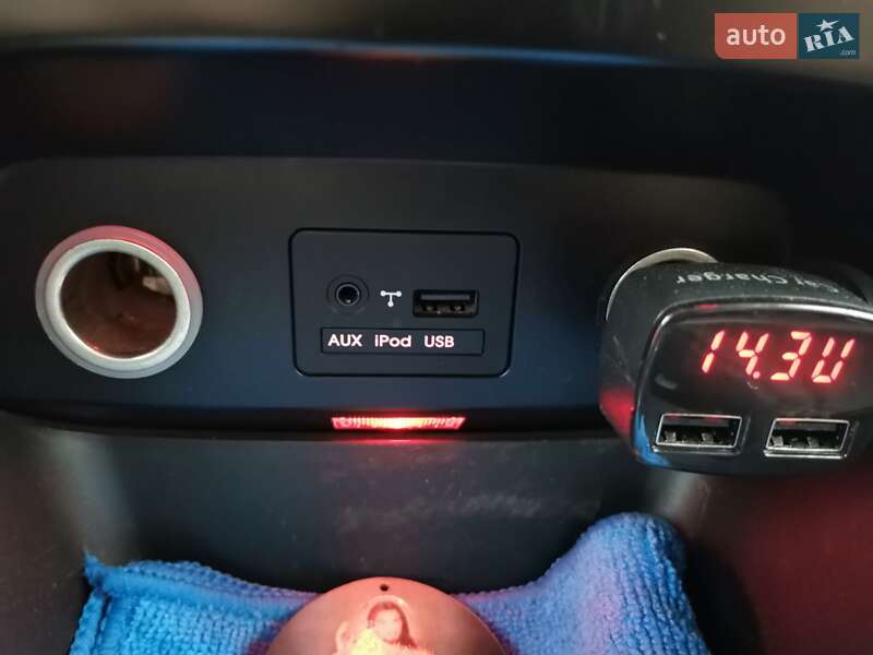 Внедорожник / Кроссовер Kia Sorento 2010 в Житомире