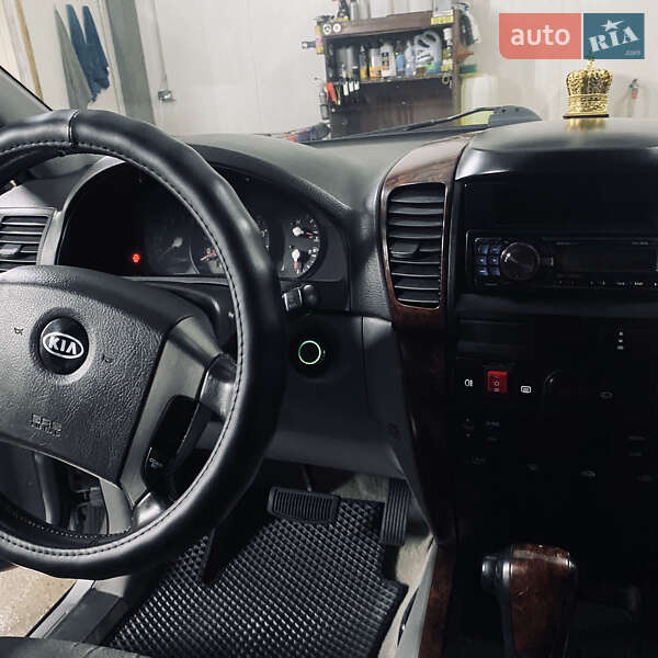 Позашляховик / Кросовер Kia Sorento 2004 в Чернівцях фото 16 Позашляховик / Кросовер Kia Sorento 2004 в Чернівцях