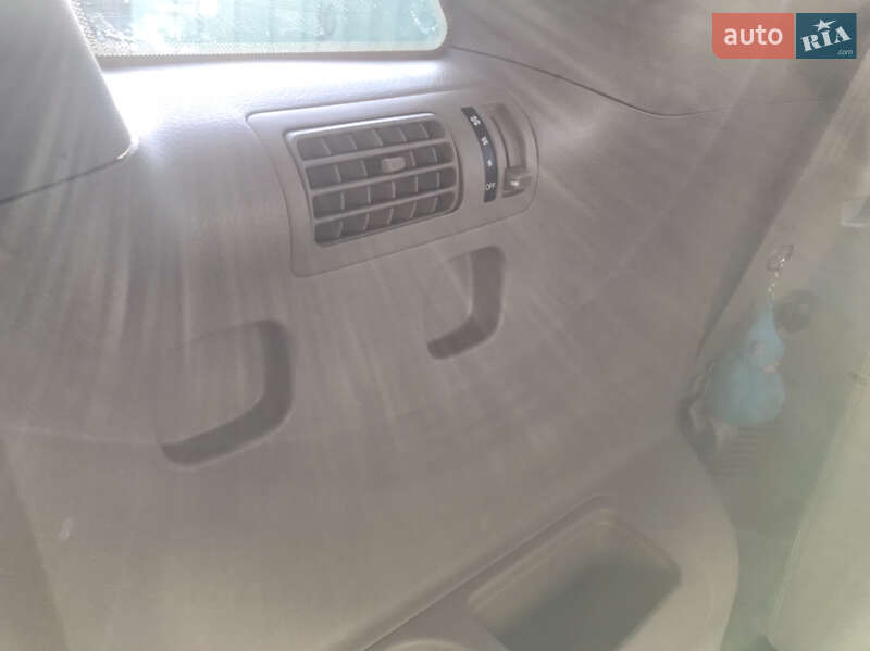 Позашляховик / Кросовер Kia Sorento 2011 в Кременчуці