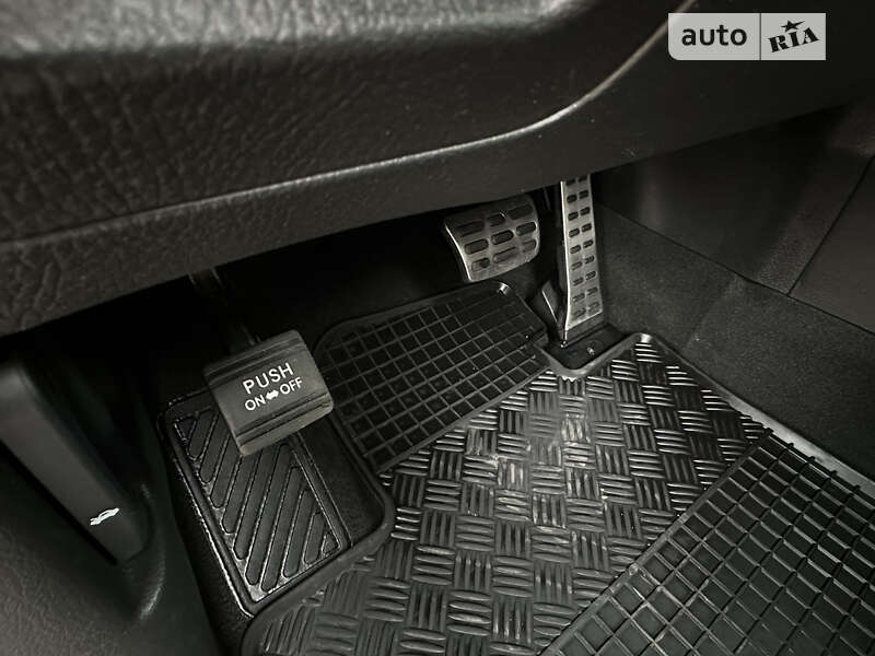 Внедорожник / Кроссовер Kia Sorento 2012 в Трускавце
