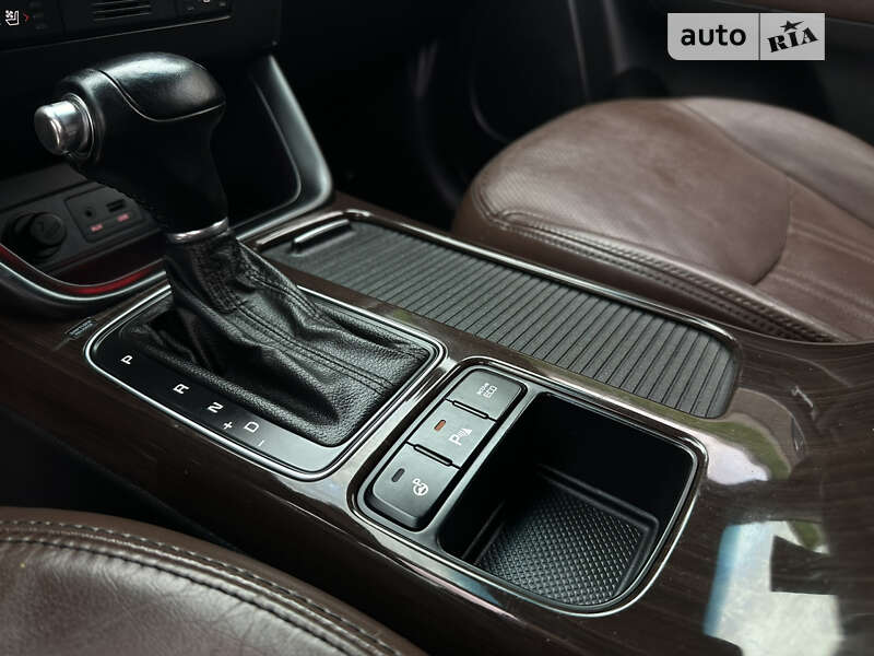 Внедорожник / Кроссовер Kia Sorento 2012 в Трускавце