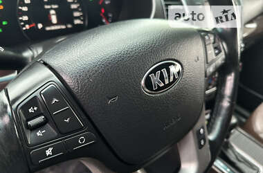 Позашляховик / Кросовер Kia Sorento 2012 в  фото 66 Позашляховик / Кросовер Kia Sorento 2012 в