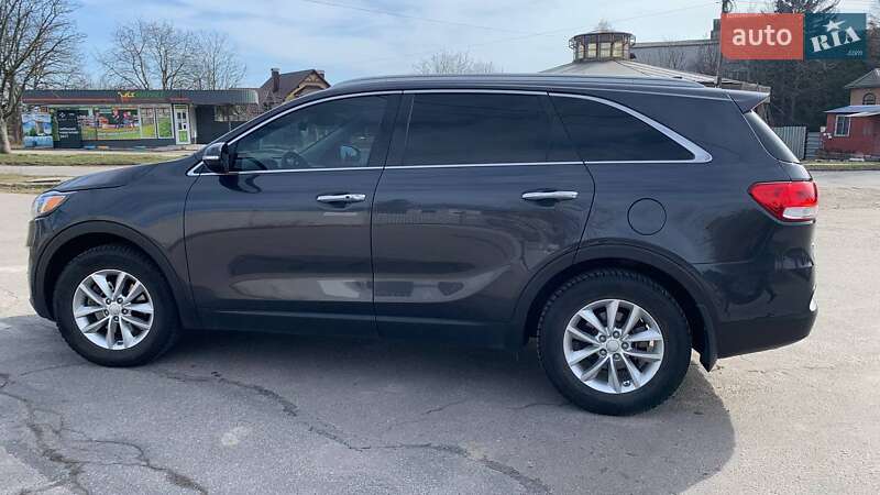 Позашляховик / Кросовер Kia Sorento 2016 в Вінниці