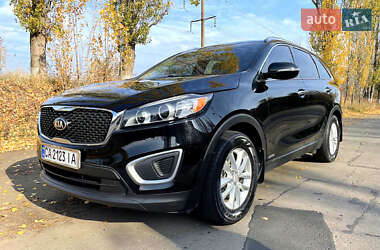 Позашляховик / Кросовер Kia Sorento 2016 в Сокалі