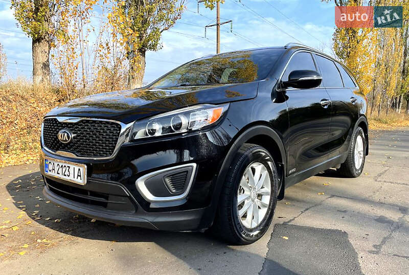 Позашляховик / Кросовер Kia Sorento 2016 в Сокалі