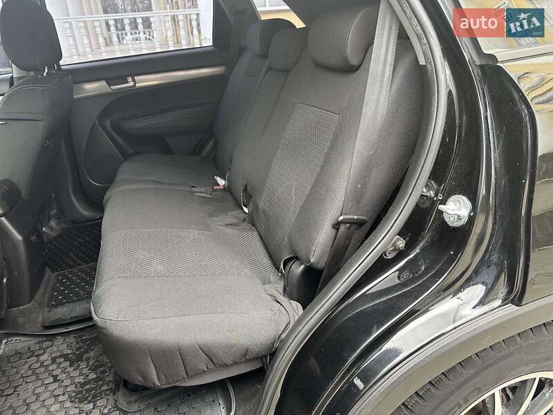 Позашляховик / Кросовер Kia Sorento 2011 в Києві