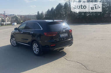 Внедорожник / Кроссовер Kia Sorento 2017 в Ужгороде