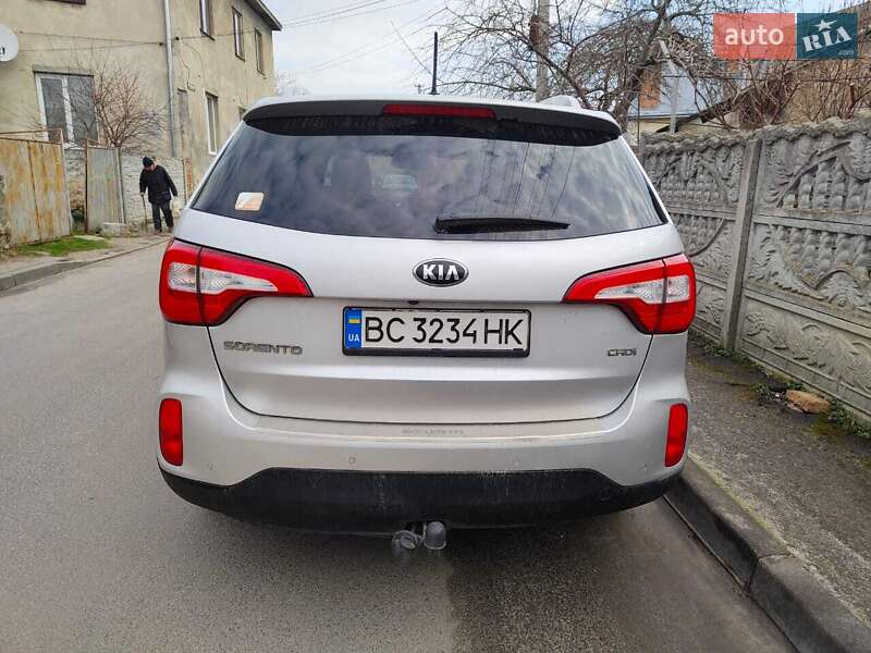 Позашляховик / Кросовер Kia Sorento 2014 в Жовкві