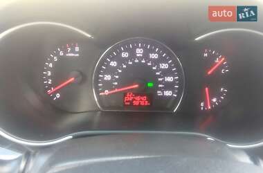 Внедорожник / Кроссовер Kia Sorento 2014 в Барышевке