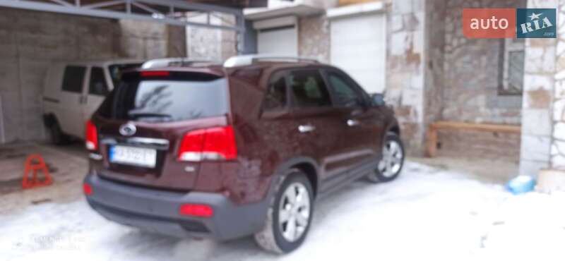 Позашляховик / Кросовер Kia Sorento 2011 в Києві