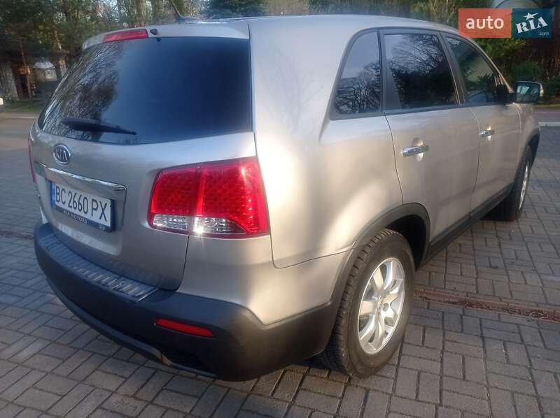Внедорожник / Кроссовер Kia Sorento 2012 в Дрогобыче