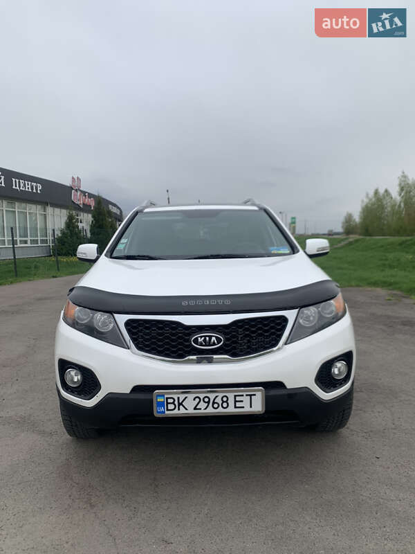 Внедорожник / Кроссовер Kia Sorento 2011 в Костополе
