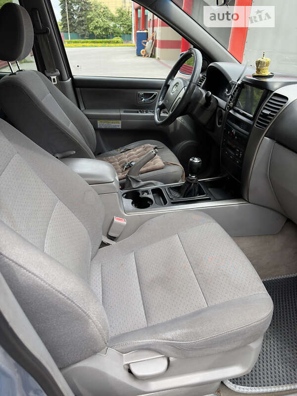 Внедорожник / Кроссовер Kia Sorento 2005 в Кременце