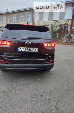 Внедорожник / Кроссовер Kia Sorento 2016 в Тысменице