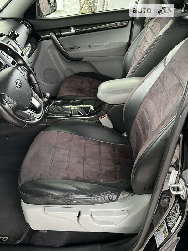 Внедорожник / Кроссовер Kia Sorento 2013 в Киеве