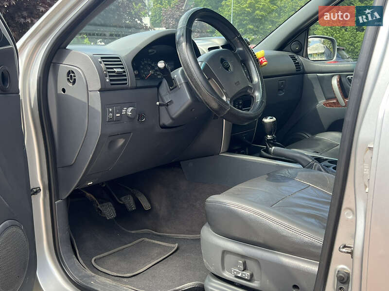 Внедорожник / Кроссовер Kia Sorento 2003 в Виннице