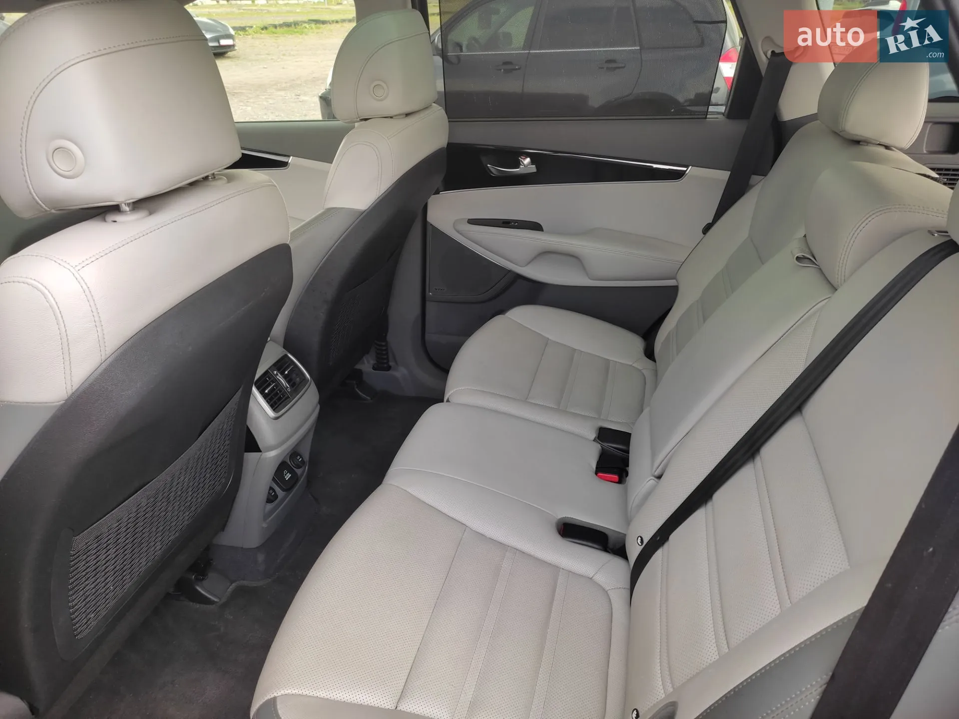 2016 Kia Sorento - мініатюра 13