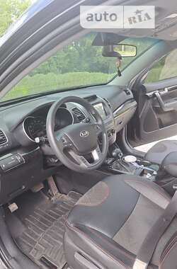 Внедорожник / Кроссовер Kia Sorento 2013 в Жашкове