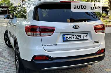 Позашляховик / Кросовер Kia Sorento 2016 в Одесі