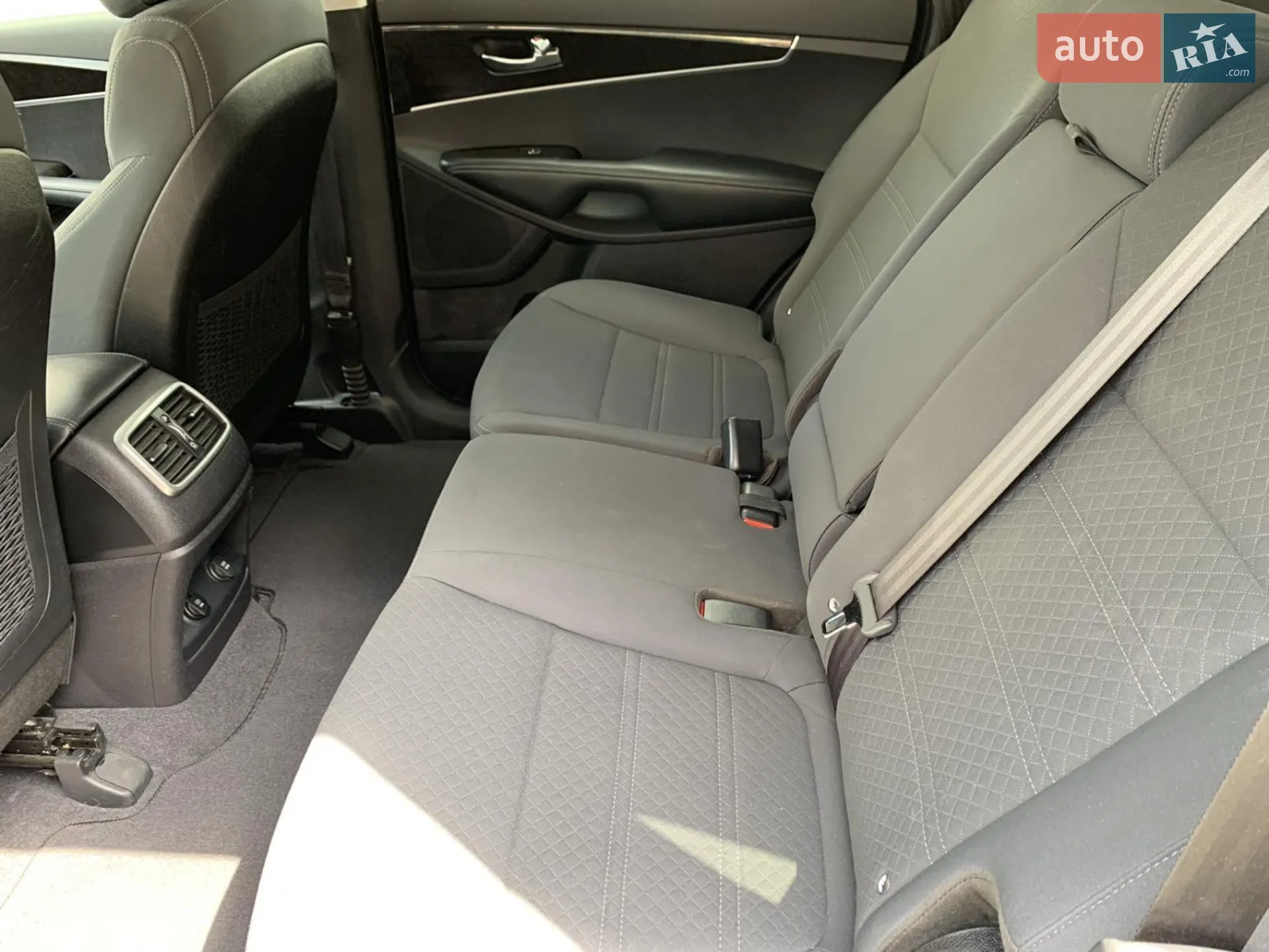 2016 Kia Sorento - мініатюра 27