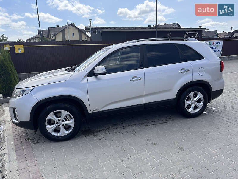 Позашляховик / Кросовер Kia Sorento 2013 в Львові