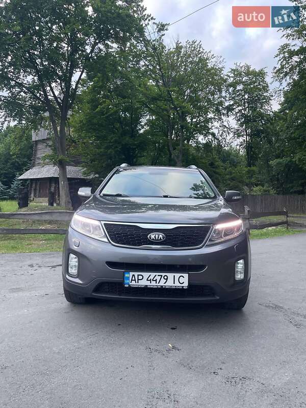 Позашляховик / Кросовер Kia Sorento 2014 в Івано-Франківську