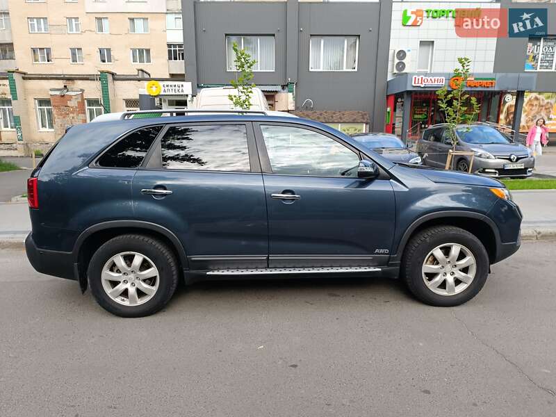 Внедорожник / Кроссовер Kia Sorento 2010 в Хмельницком