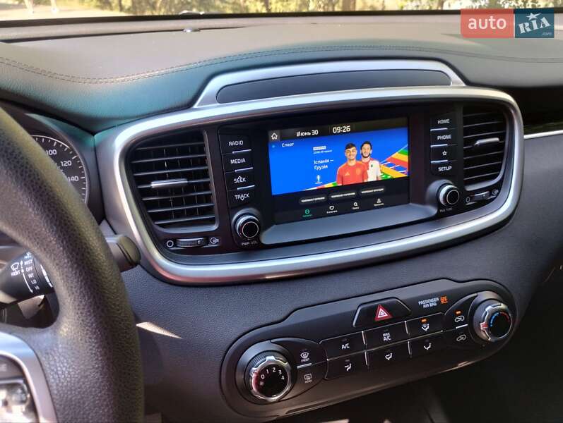 Позашляховик / Кросовер Kia Sorento 2018 в Києві