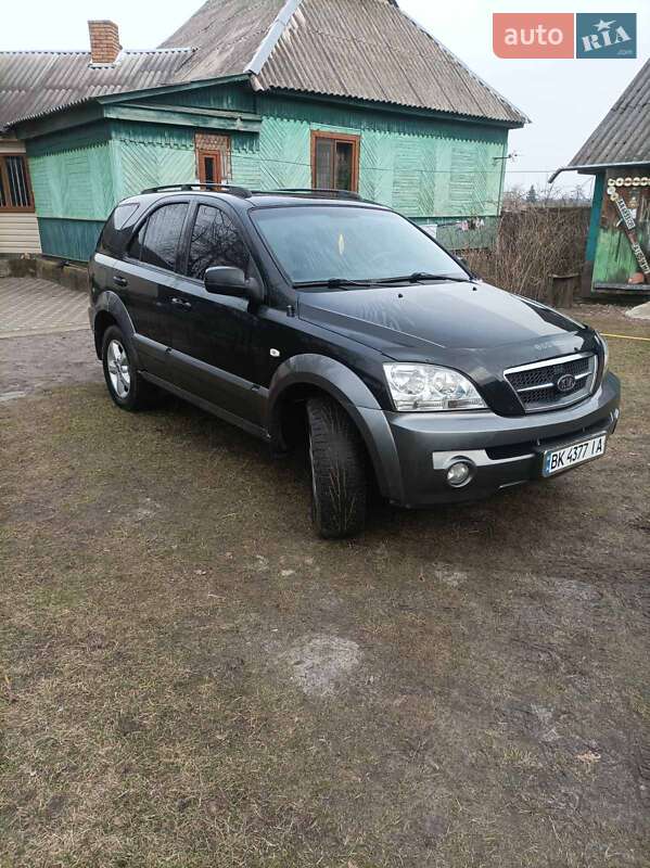Внедорожник / Кроссовер Kia Sorento 2005 в 