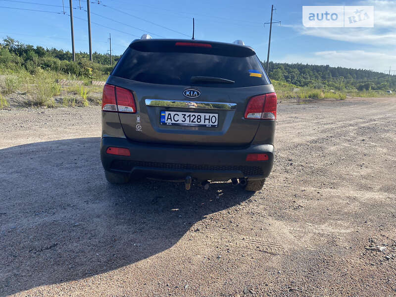 Позашляховик / Кросовер Kia Sorento 2010 в Житомирі