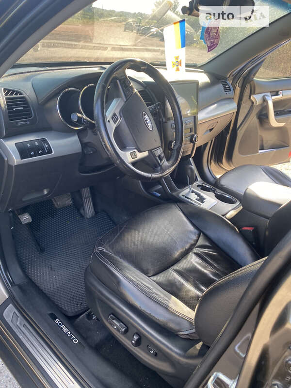 Позашляховик / Кросовер Kia Sorento 2010 в Житомирі