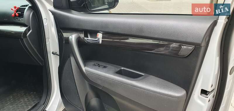 Позашляховик / Кросовер Kia Sorento 2011 в Львові фото 18 Позашляховик / Кросовер Kia Sorento 2011 в Львові