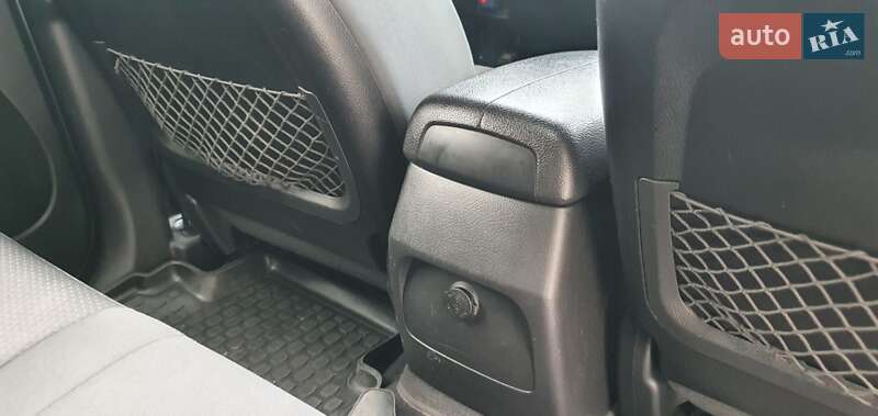 Позашляховик / Кросовер Kia Sorento 2011 в Львові фото 24 Позашляховик / Кросовер Kia Sorento 2011 в Львові